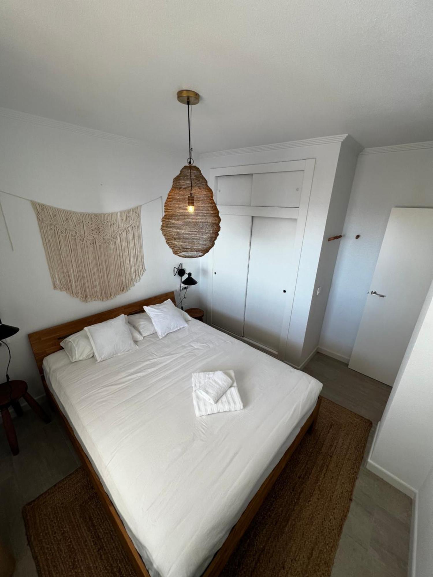 Costa Este Apartments - Торрев'єха Екстер'єр фото