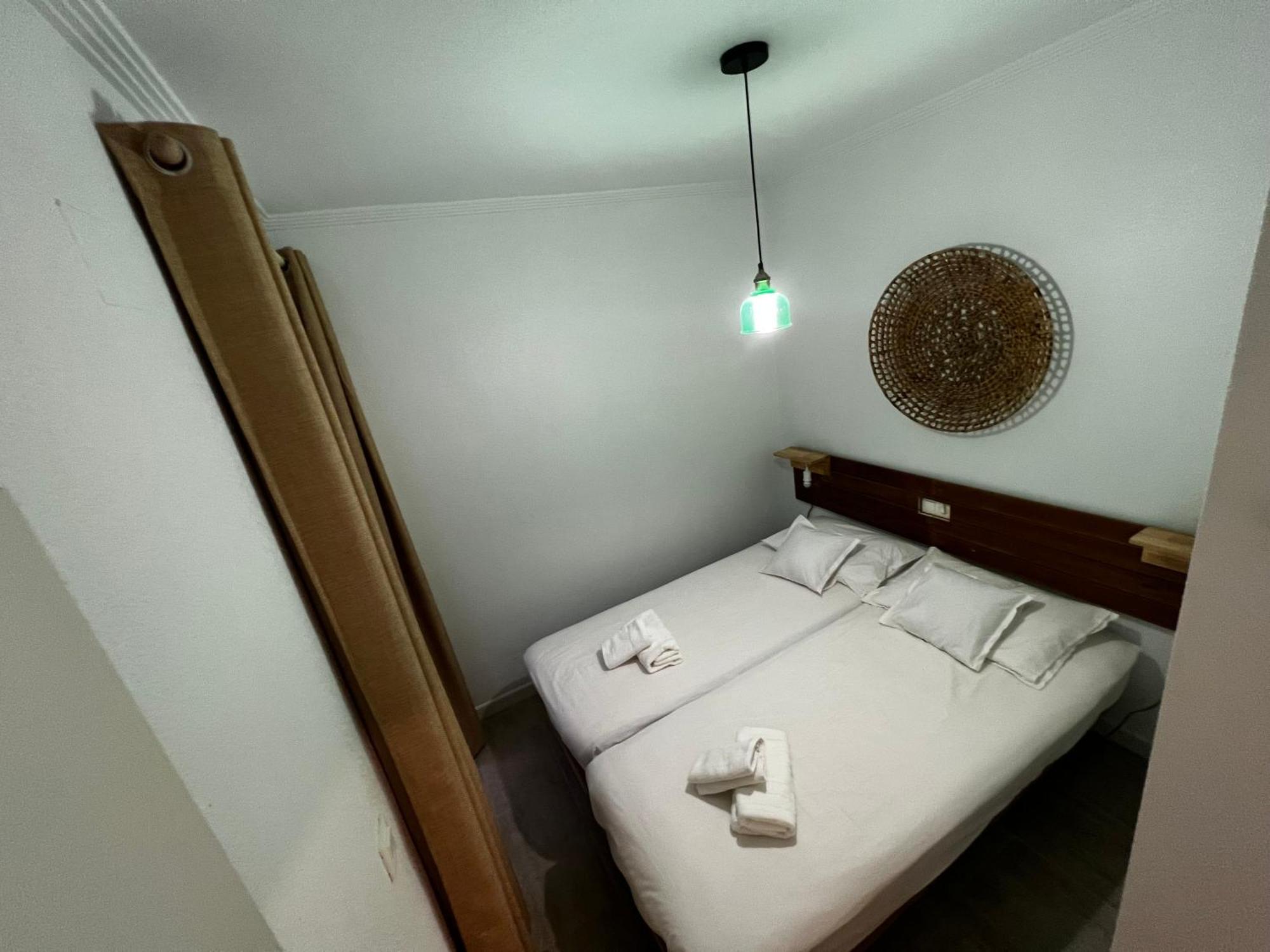 Costa Este Apartments - Торрев'єха Екстер'єр фото