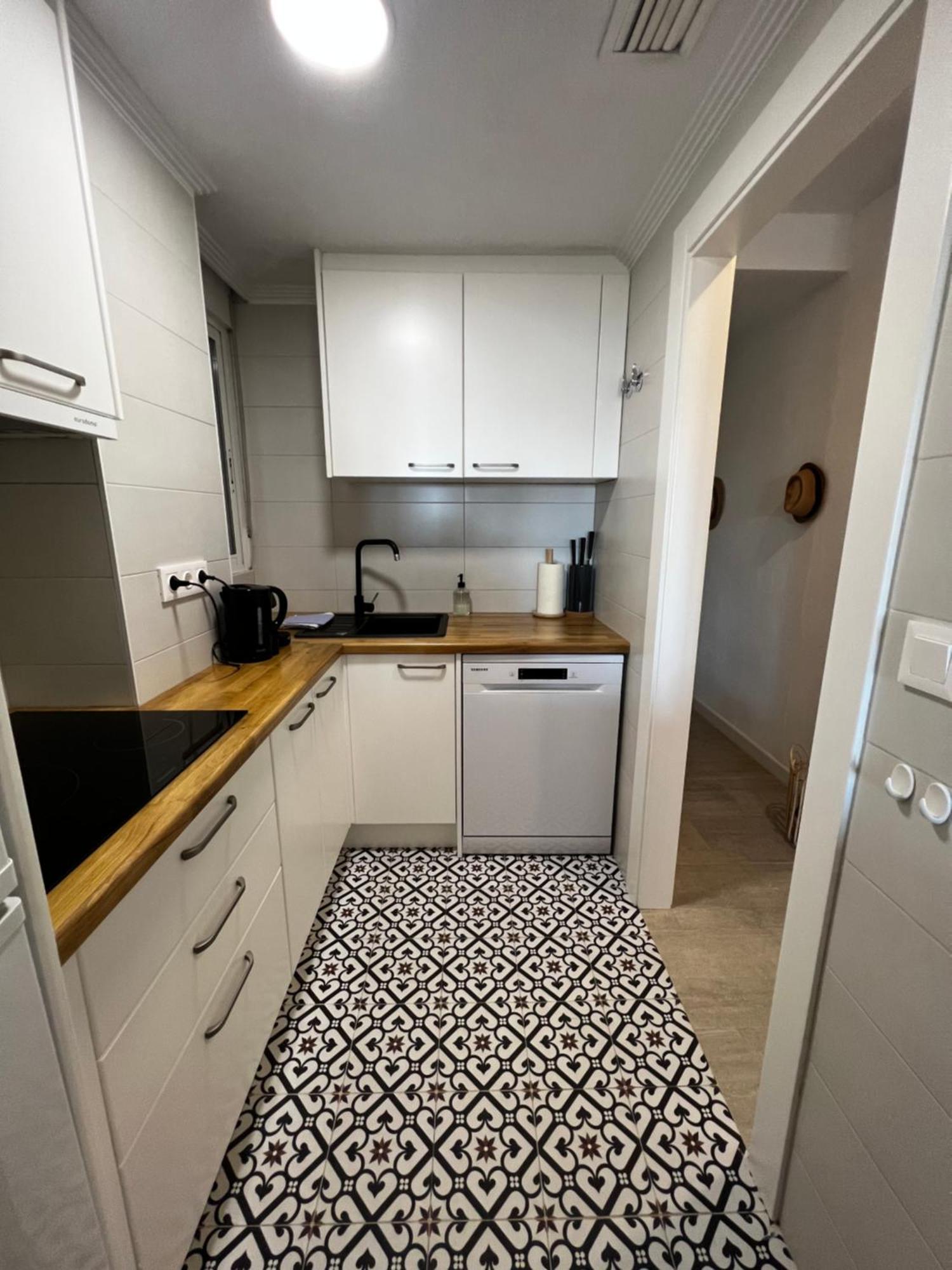Costa Este Apartments - Торрев'єха Екстер'єр фото